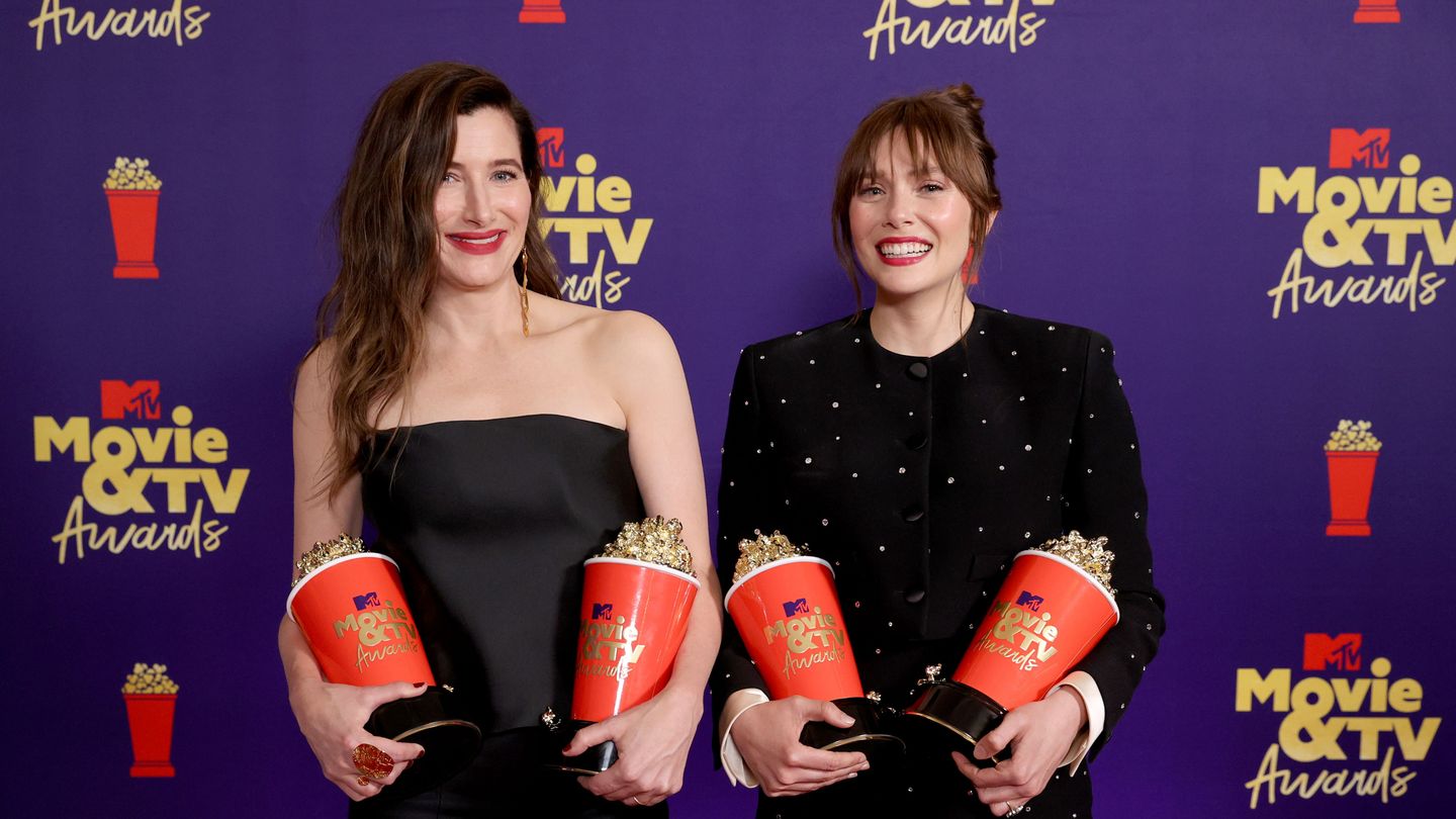 WandaVision wins 4 Golden Popcorns at 2021 MTV Movie and TV Awards